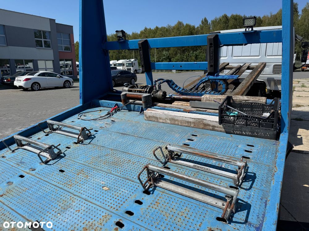 Iveco EuroCargo 100E15 hydrauliczna platforma wciągarka - 18