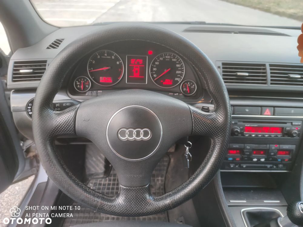 Audi A4 Avant 1.8 T - 24