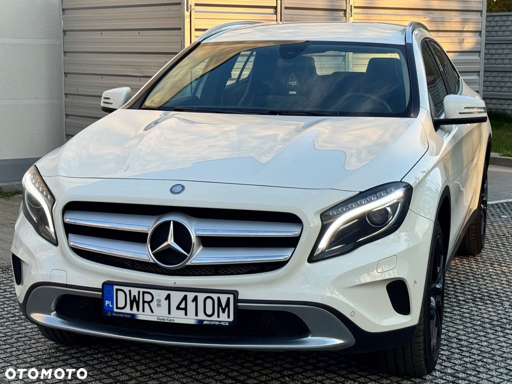 Mercedes-Benz GLA 200 7G-DCT - 3