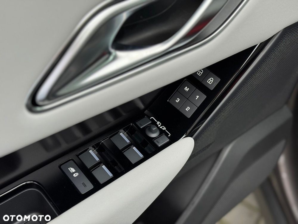 Land Rover Range Rover Velar - 14
