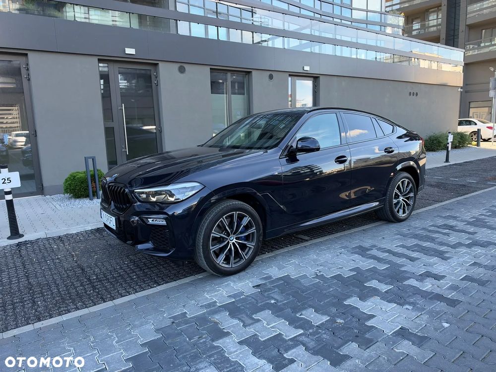 BMW X6 xDrive30d mHEV - 28
