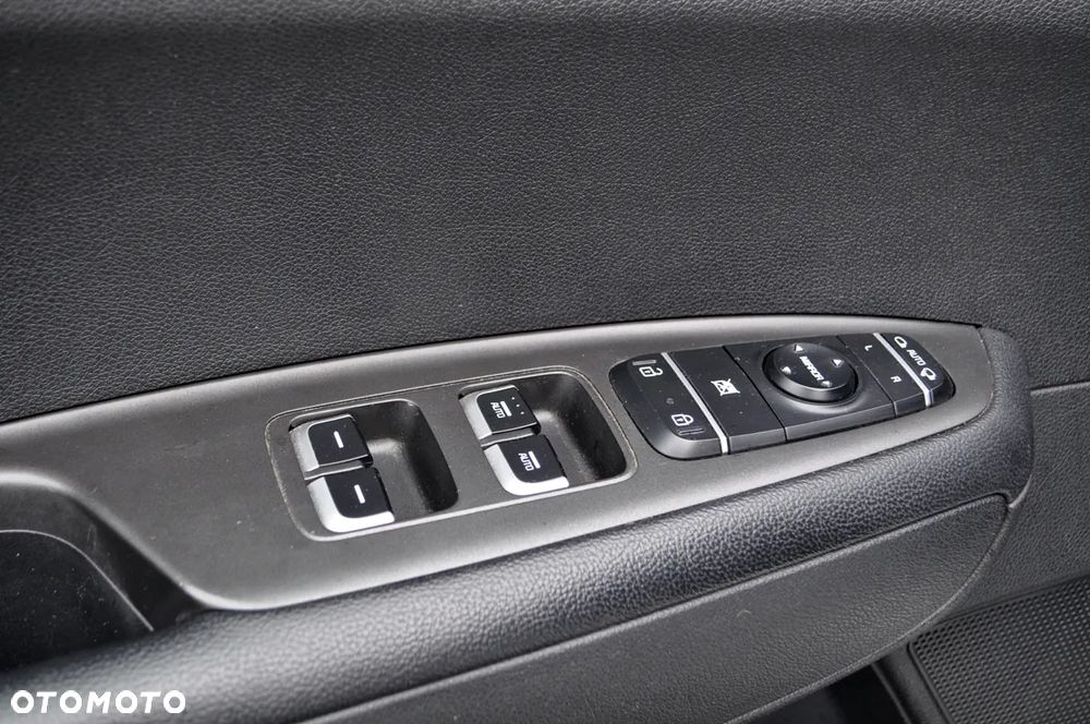 Kia Optima 1.7 CRDI L - 16