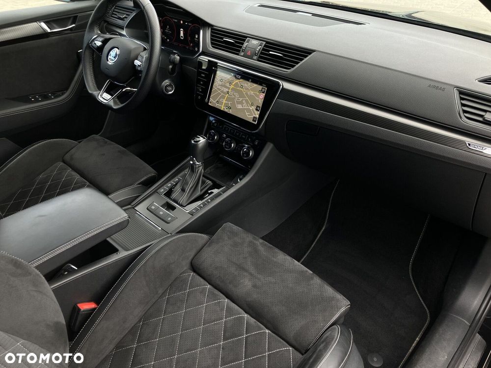 Skoda Superb 2.0 TDI SCR Sportline DSG - 7
