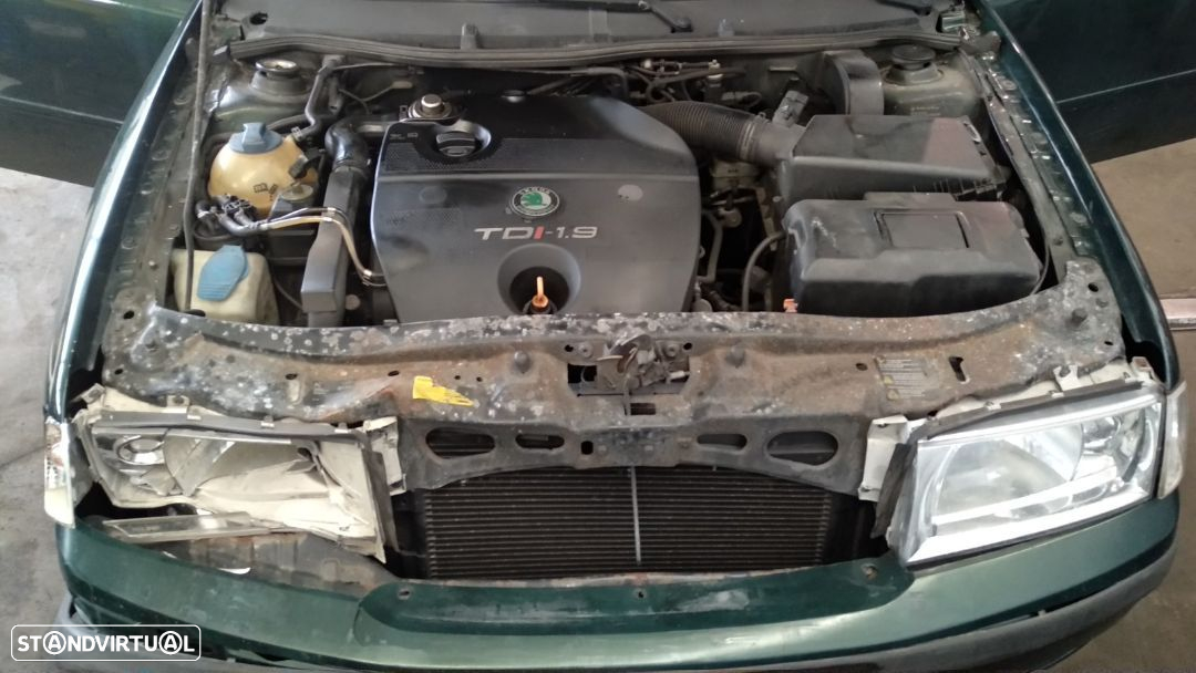 Portas Skoda Octavia Combi 1.9 tdi 110cv 2002 - 5