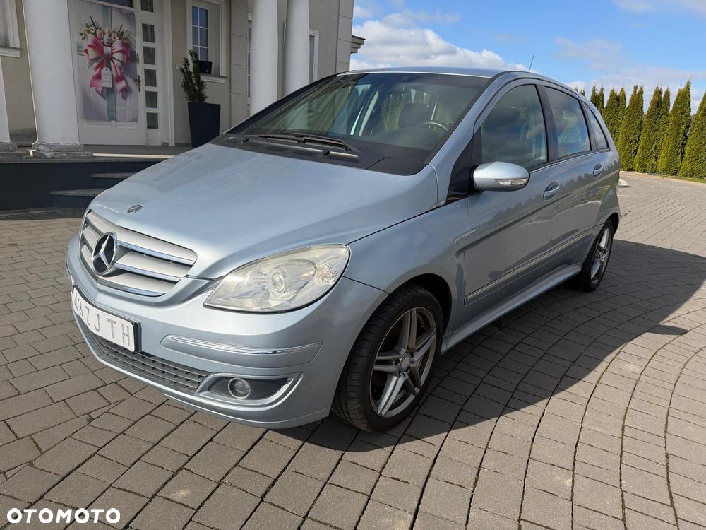 Mercedes-Benz Klasa B 160 BlueEFFICIENCY SPORT EDITION - 11