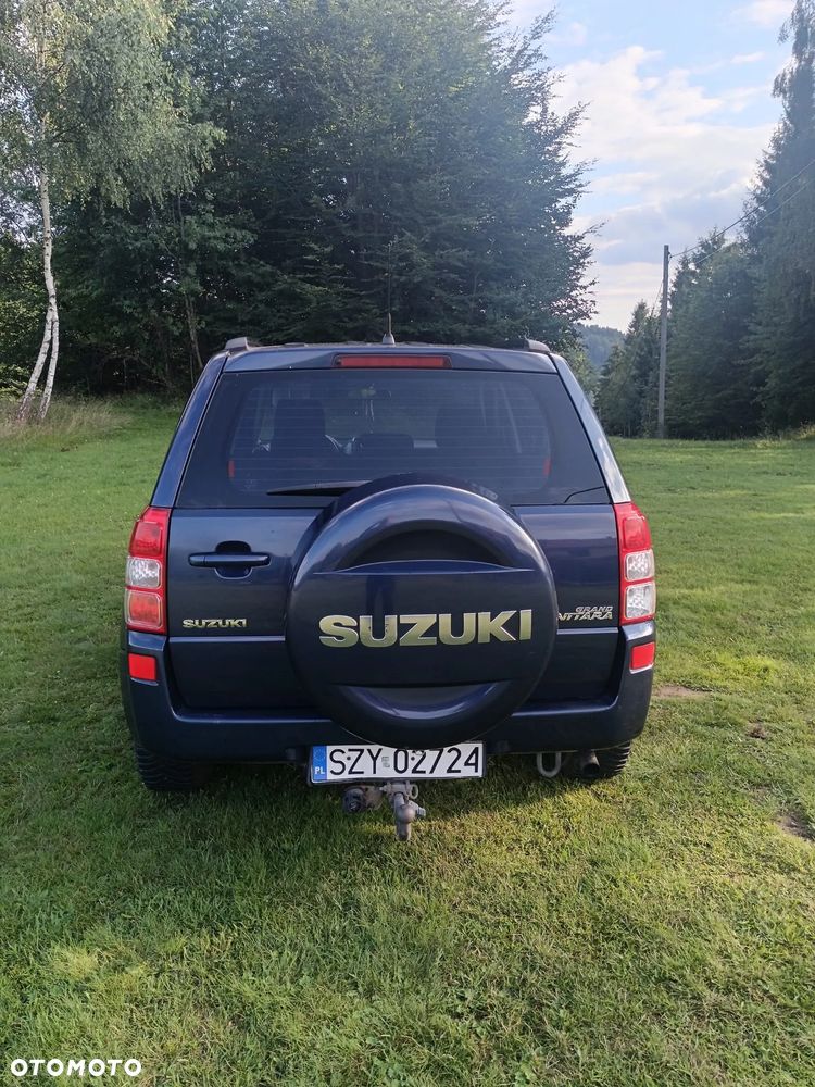 Suzuki Grand Vitara 2.0 - 3