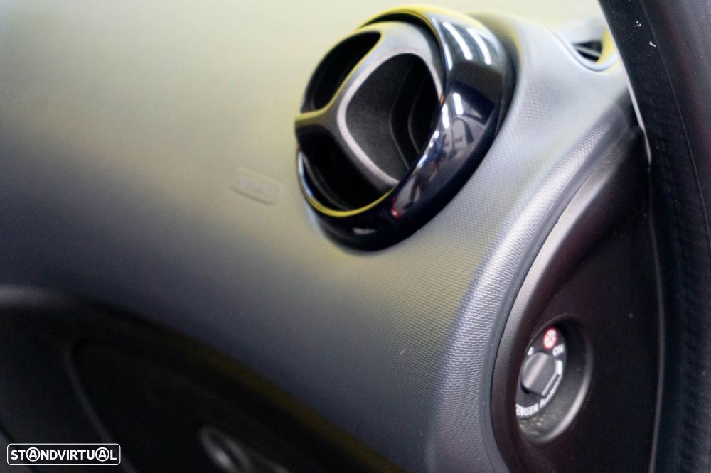 Smart ForFour EQ Pulse - 32