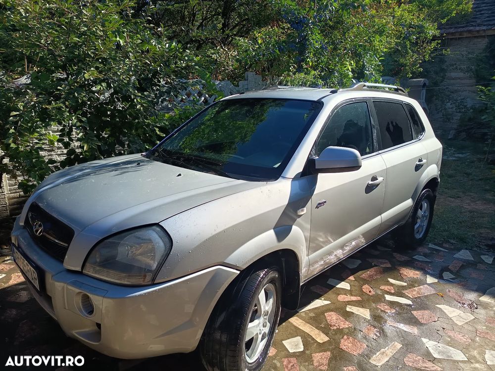 Hyundai Tucson 2.0 CRDI VGT 4WD - 2