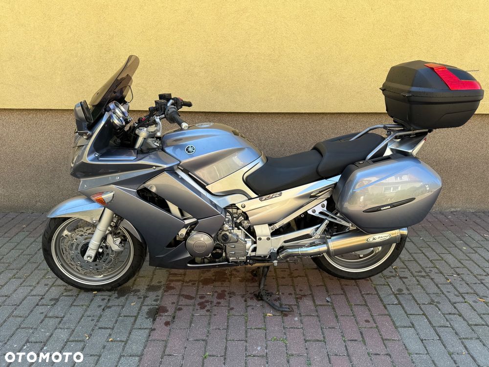 Yamaha FJR - 20