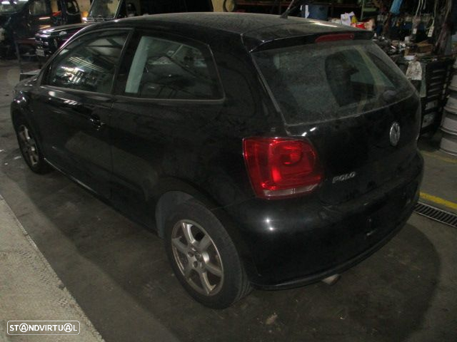 Carro MOT: CAYB CXVEL: MLM VW POLO 2011 1.6 TDI 90CV 3P PRETO DIESEL - 2