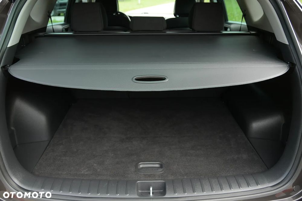 Hyundai Tucson 1.6 GDi 2WD Select - 23