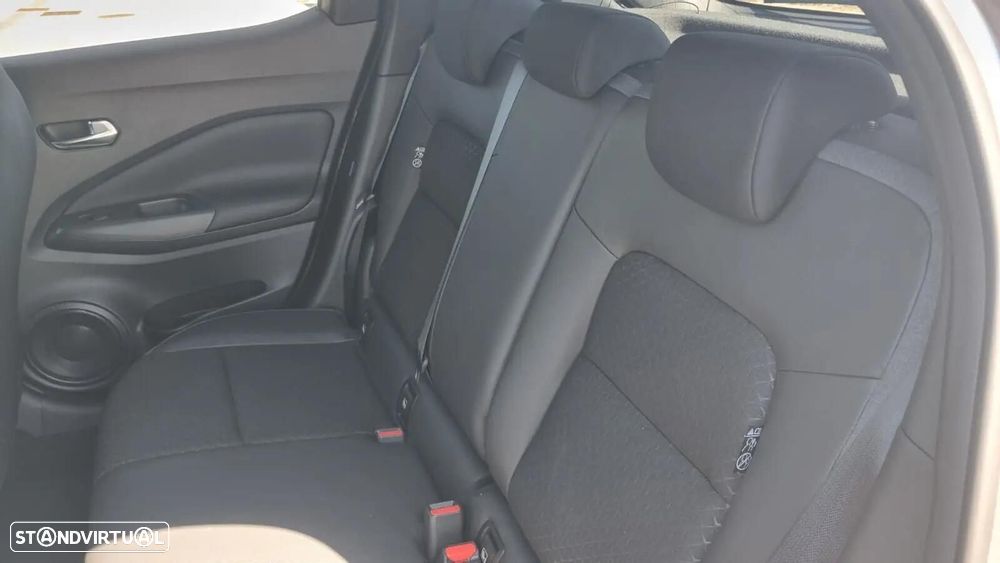 Nissan Juke 1.0 DIG-T N-Connecta DCT - 13
