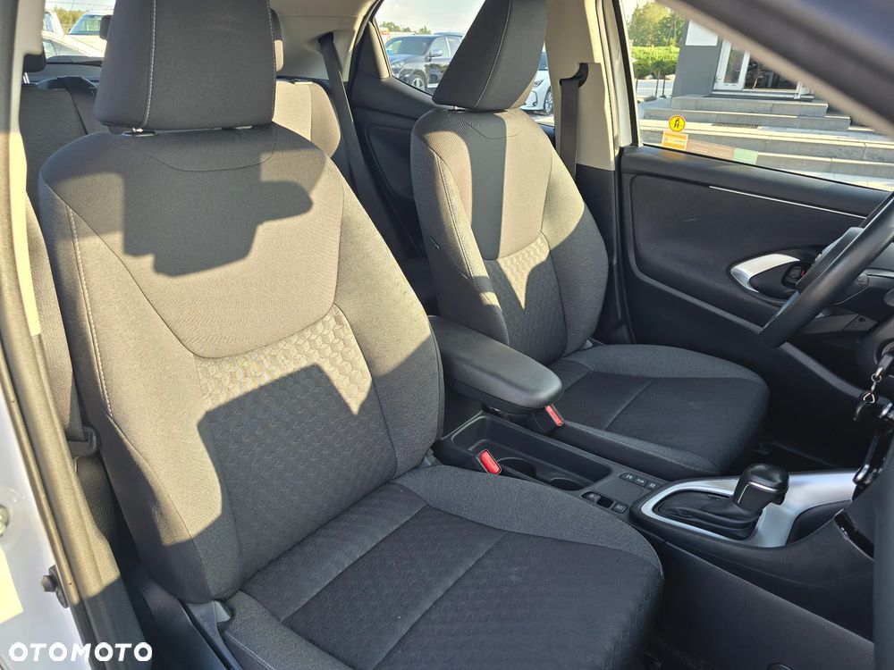Toyota Yaris Hybrid 1.5 Comfort - 39