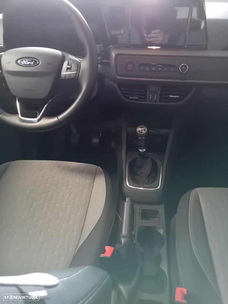 Ford Tourneo Courier 1.0 EcoBoost Titanium - 21