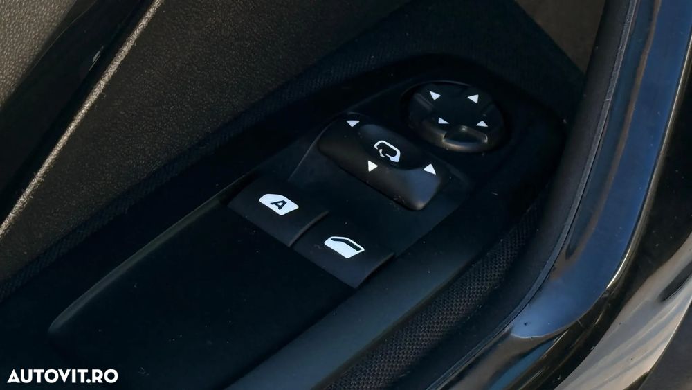 Peugeot 208 PureTech 82 Style - 20
