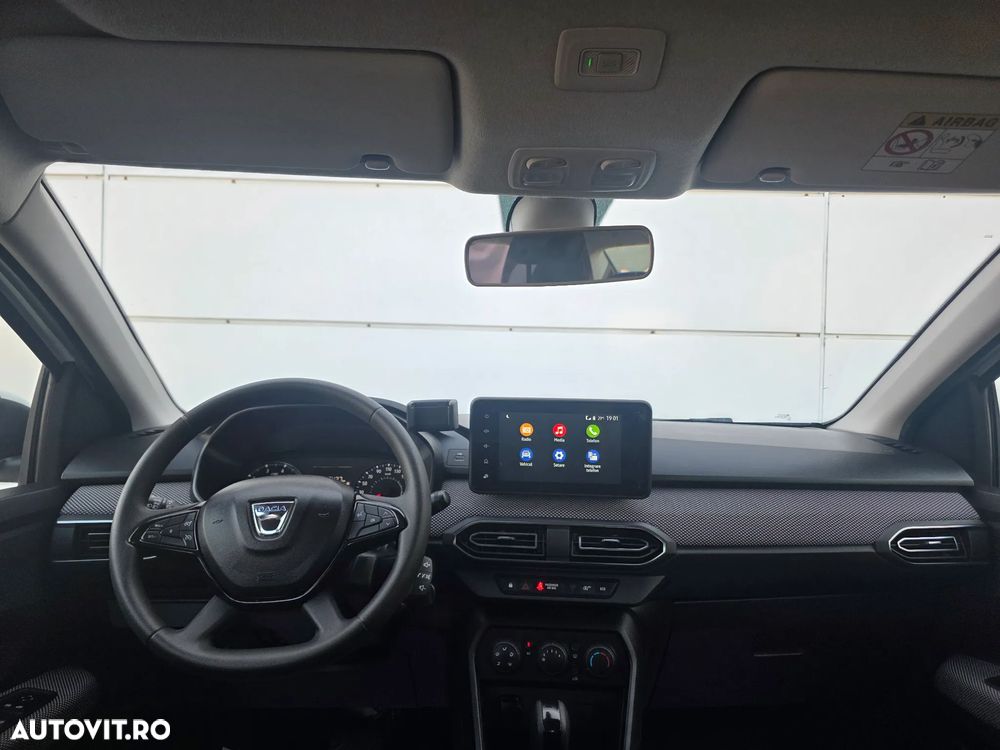Dacia Logan TCe 90 CVT Expression - 8