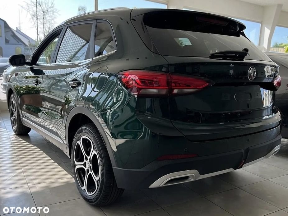 MG ZS - 6