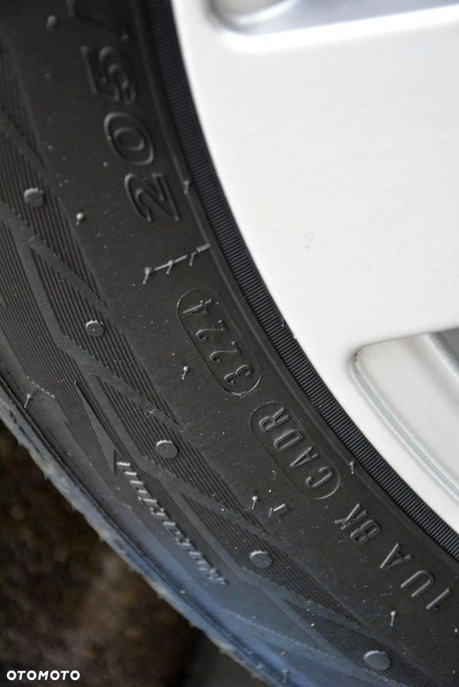 Volvo V40 D2 Drive-E Momentum - 38