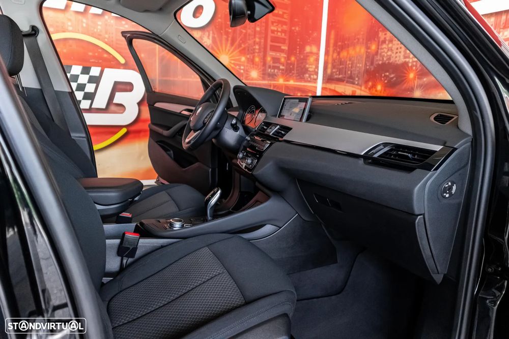 BMW X1 16 d sDrive Auto - 26