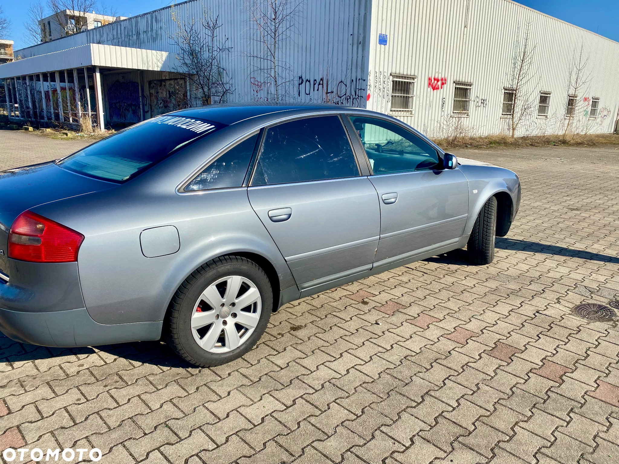 Audi A6 Avant 2.4 - 5