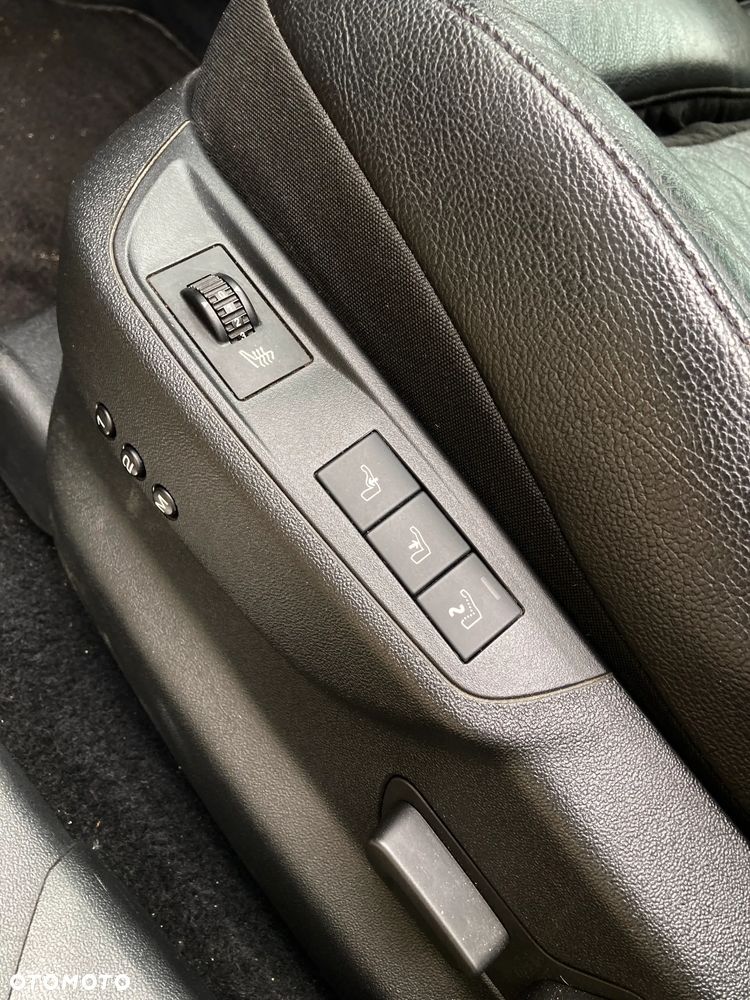 Citroën DS5 2.0 HDi Hybrid4 SoChic MCP - 17