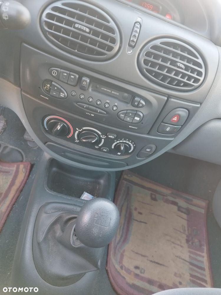 Renault Megane - 14
