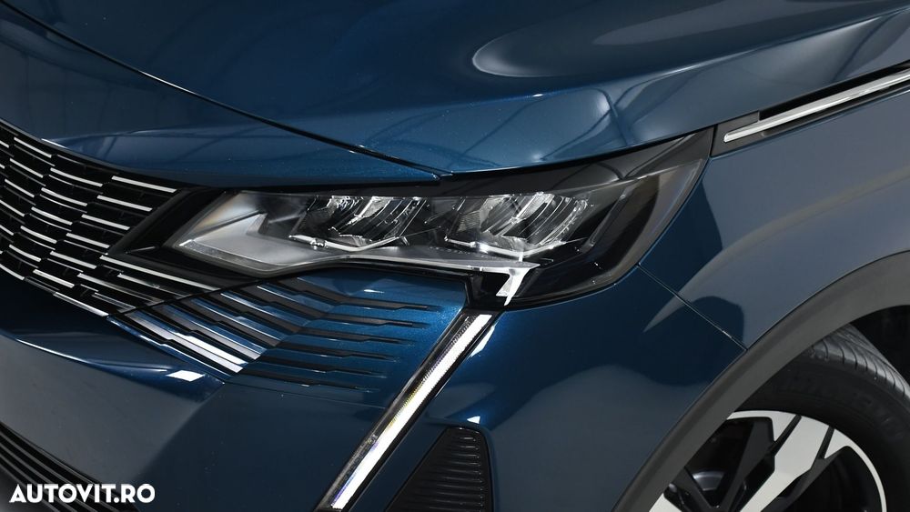 Peugeot 3008 1.2 PureTech Turbo S&S EAT8 Allure - 29