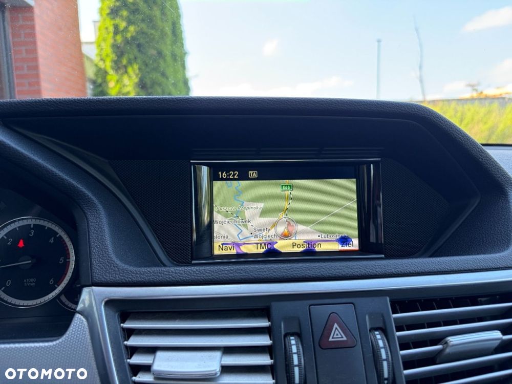 Mercedes-Benz Klasa E 200 CDI DPF BlueEFFICIENCY 7G-TRONIC - 17
