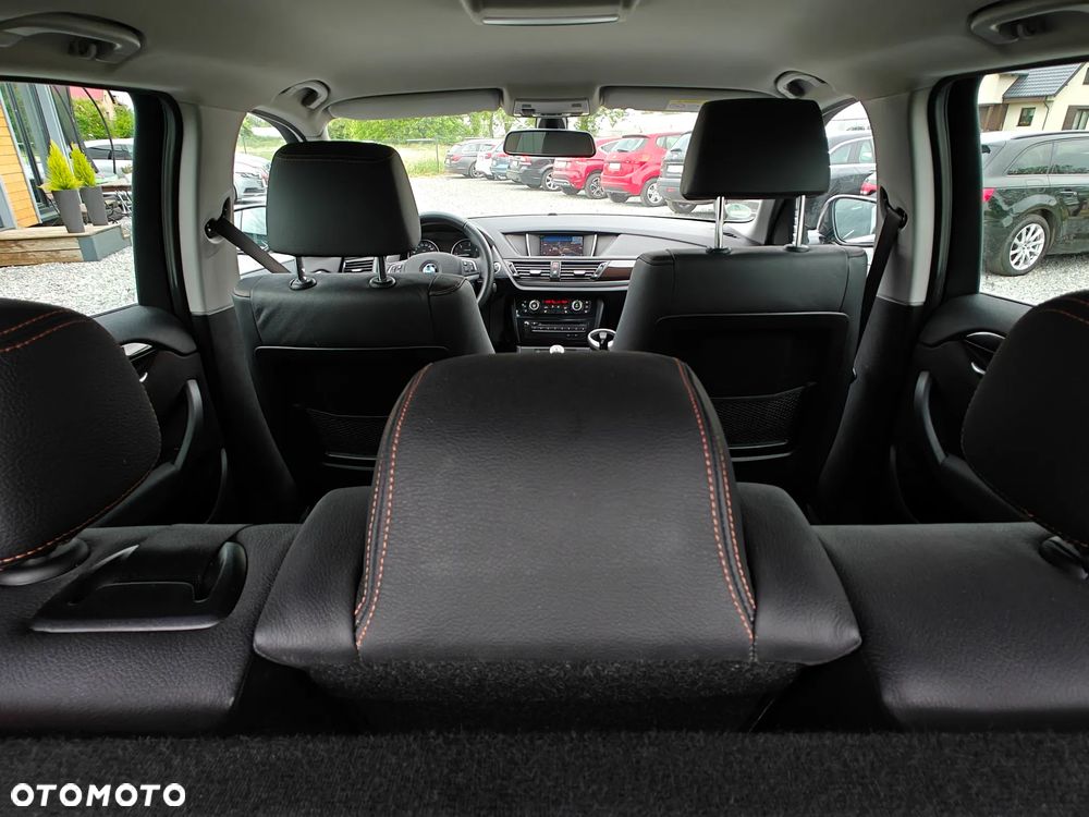 BMW X1 sDrive18d Sport Line - 20