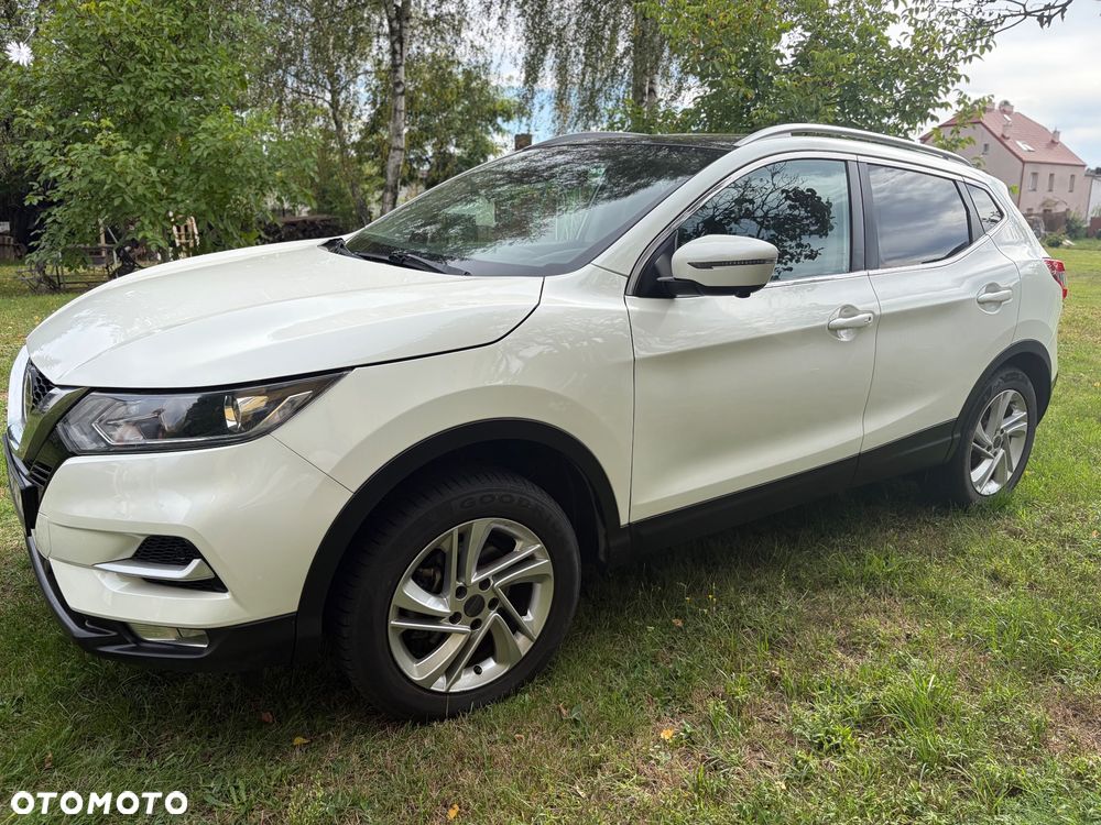 Nissan Qashqai 1.2 DIG-T N-Connecta - 2