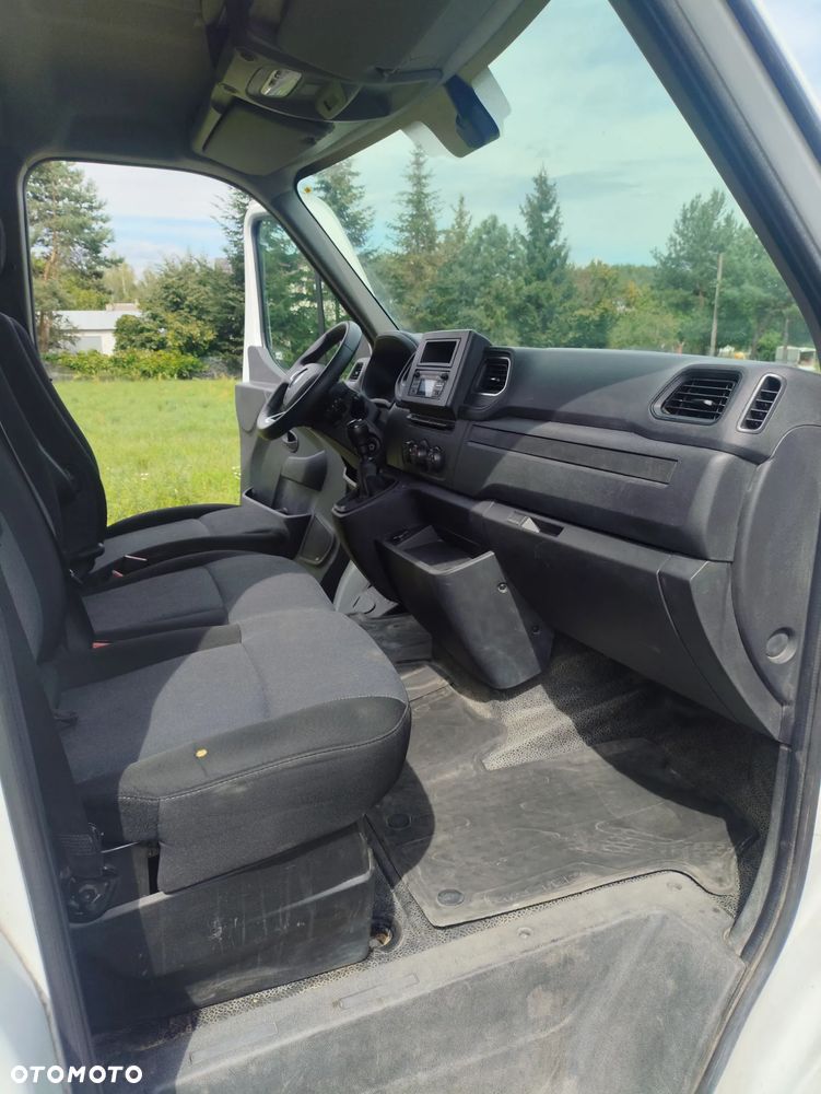 Renault Master 2,3 136KM 2022r - 10