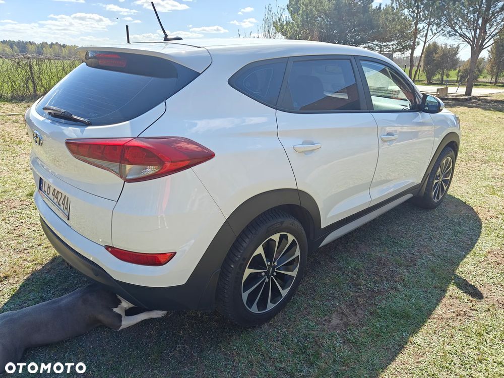 Hyundai Tucson - 4