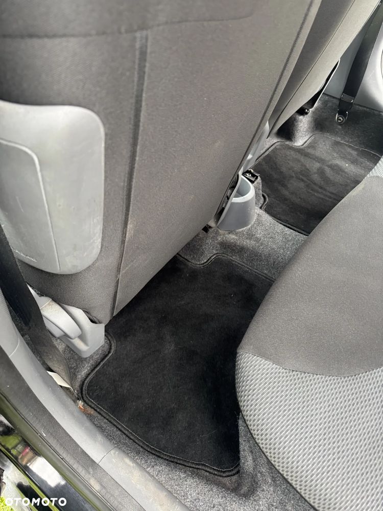 Toyota Aygo - 17