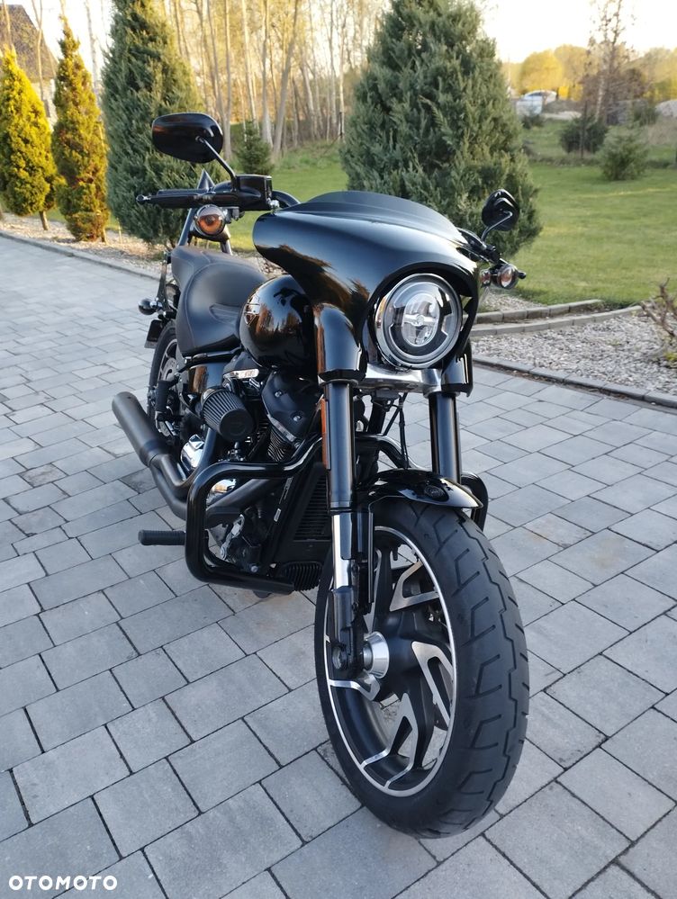 Harley-Davidson Softail Sport Glide - 2