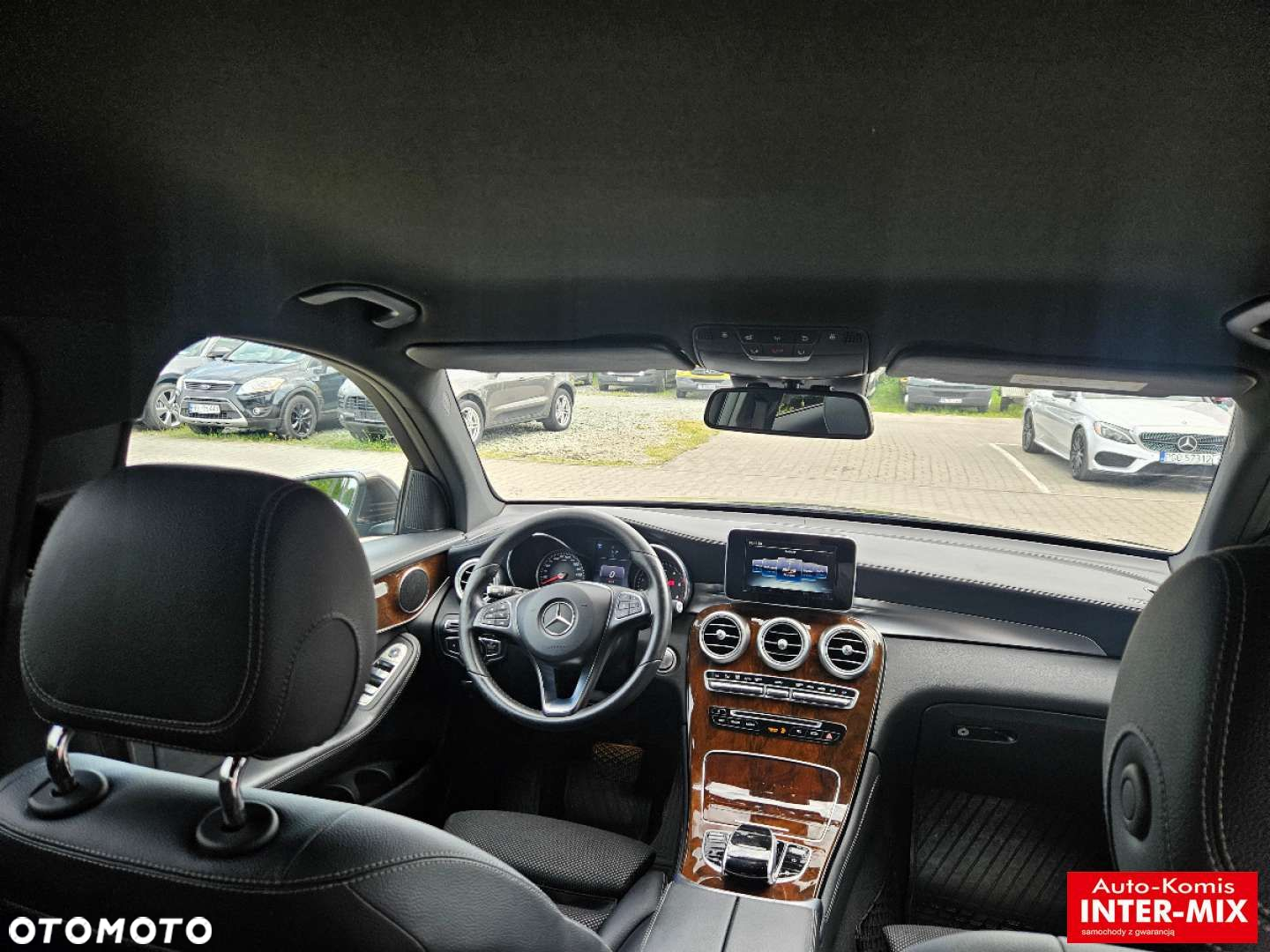 Mercedes-Benz GLC - 33