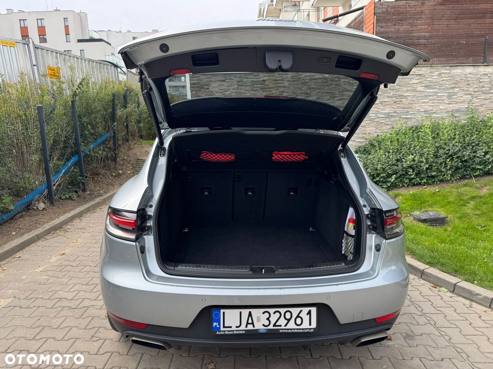 Porsche Macan Standard - 9