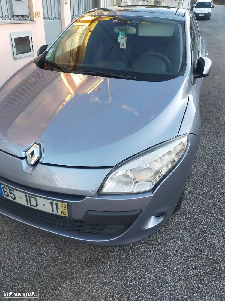 Renault Mégane 1.5 dCi Dynamique S - 9