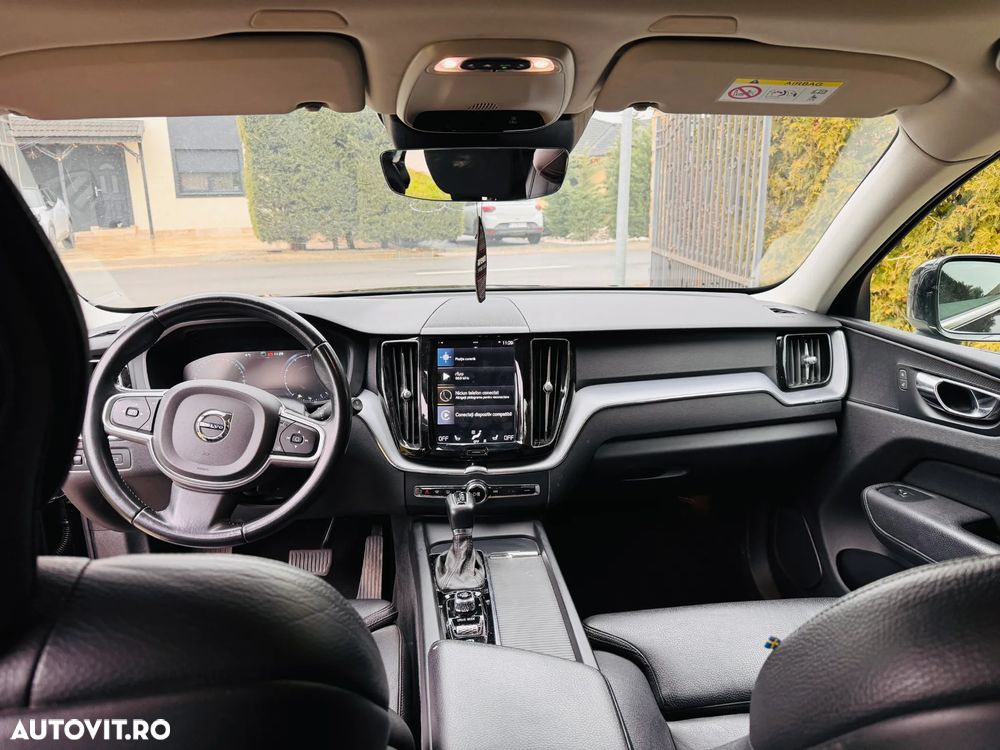 Volvo XC 60 T5 Geartronic Momentum Pro - 4