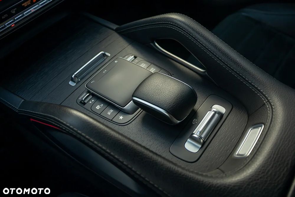 Mercedes-Benz GLE 300 d 4-Matic - 26