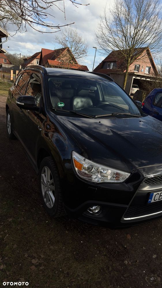 Mitsubishi ASX 1.8 DI-D 4WD Instyle - 1