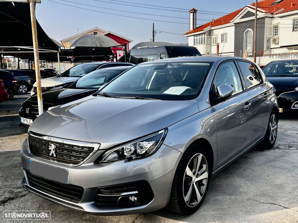 Peugeot 308 1.2 PureTech Style - 1
