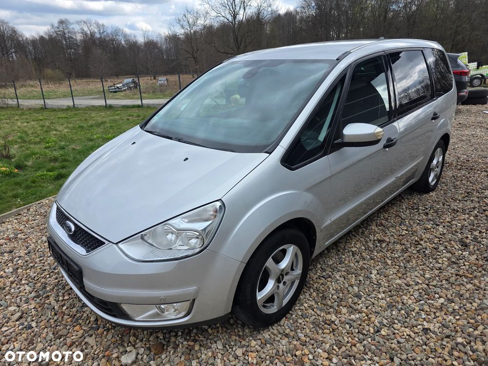 Ford Galaxy 2.0 TDCi Trend - 13