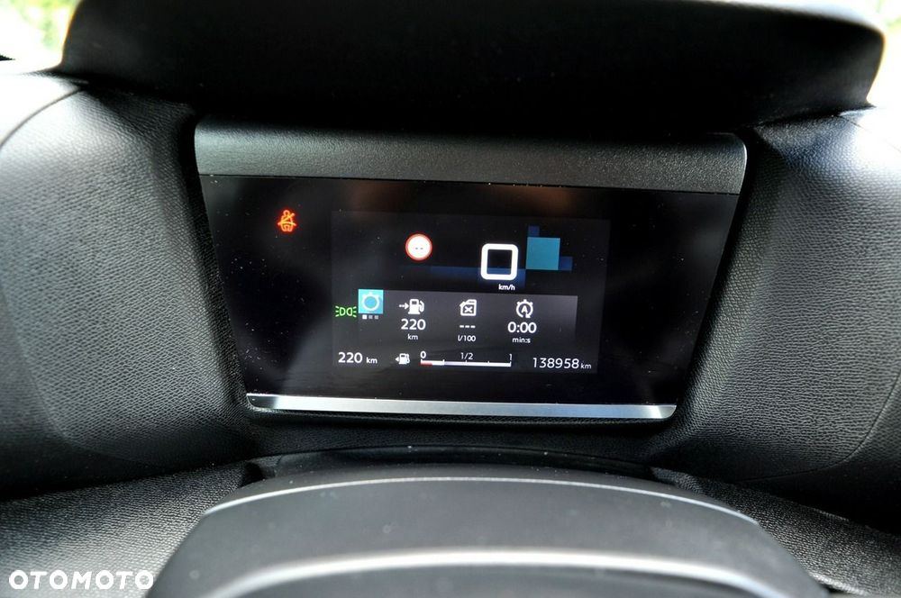 Citroën C4 1.5 BlueHDi Shine S&S - 17