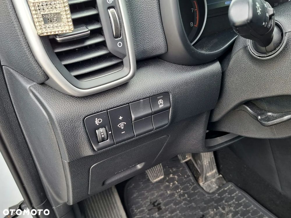 Kia Sportage 1.6 T-GDI M 4WD - 35