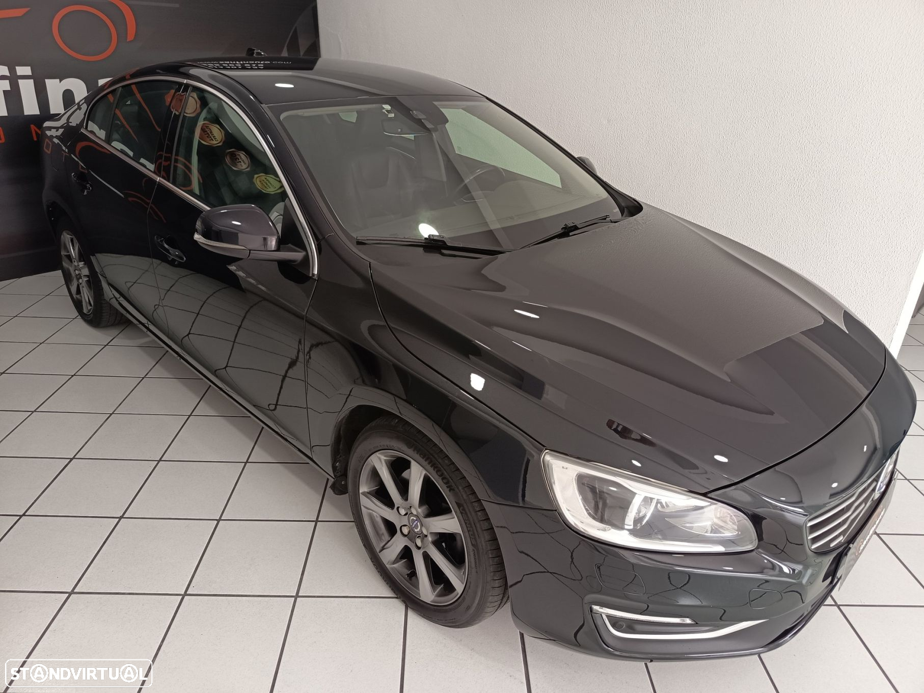 Volvo S60 2.0 D4 Momentum Geartronic - 9