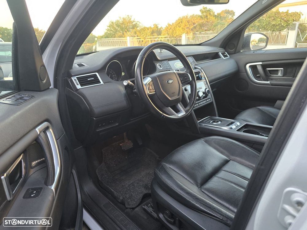 Land Rover Discovery Sport - 13