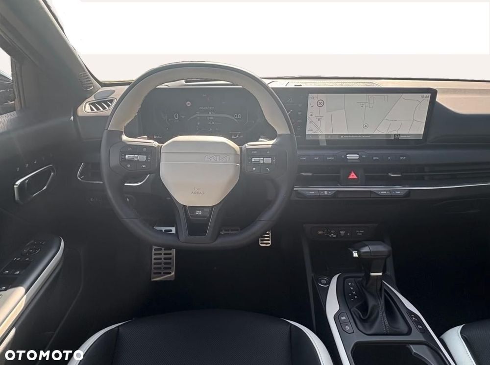 Kia K4 - 10