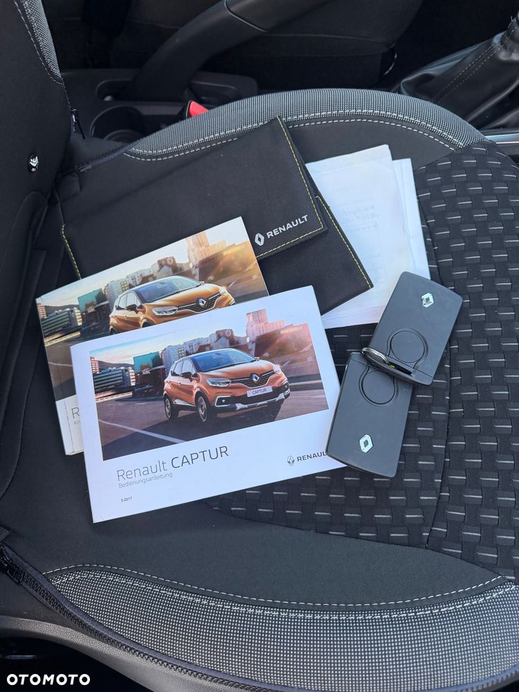 Renault Captur - 18