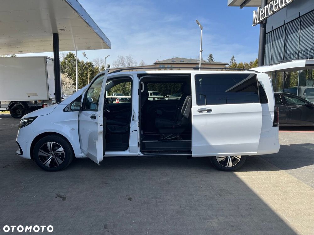 Mercedes-Benz Vito - 10