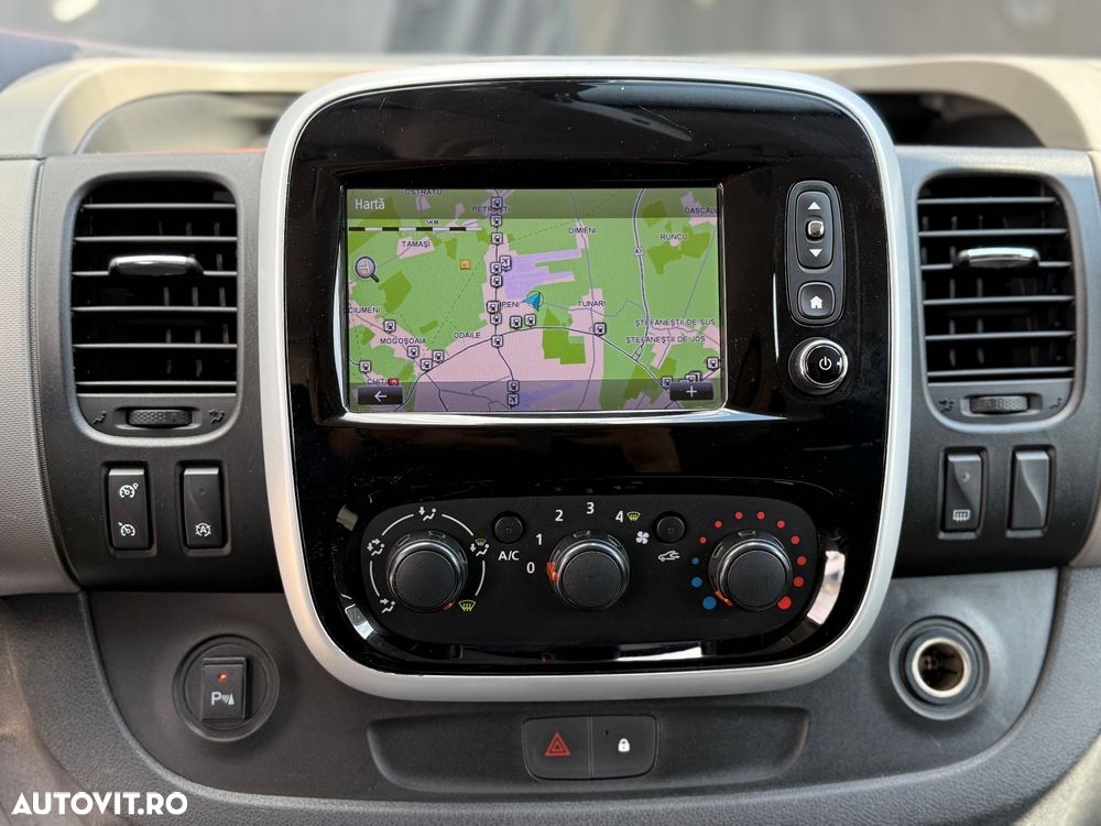 Renault Trafic - 9